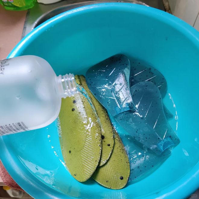 6样东西别急着扔否则太浪费了!冰球突破游戏“过期还能用”的(图35) 6样东西别急着扔否则太浪费了!冰球突破游戏“过期还能用”的(图35)